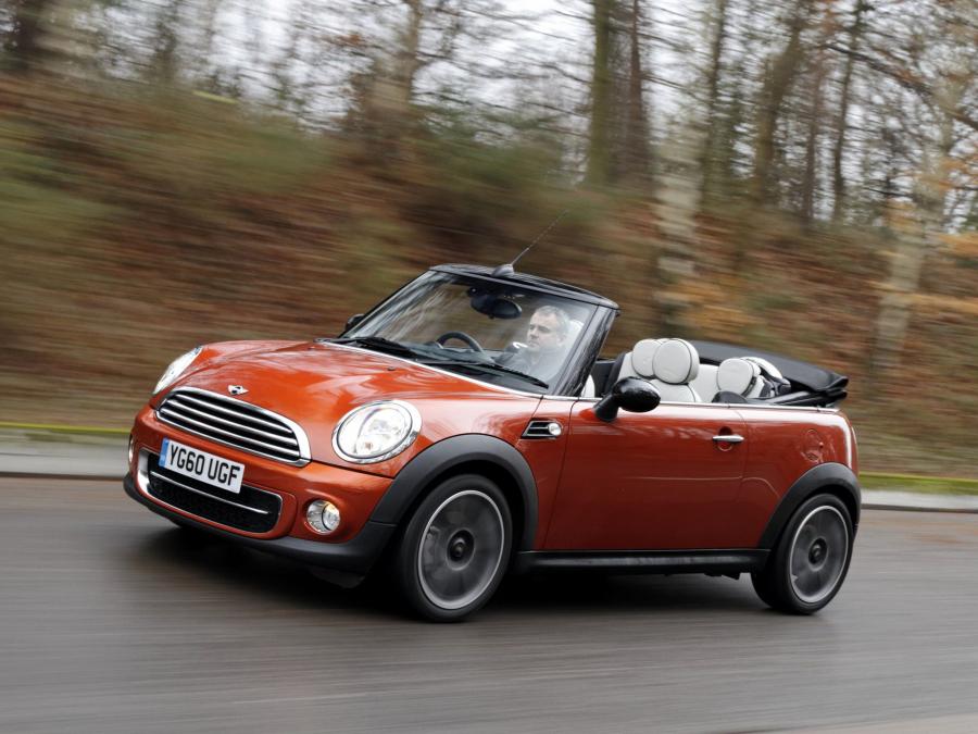  Mini Cooper D Cabrio 2010 года  (UK) (фото 4 из 4)